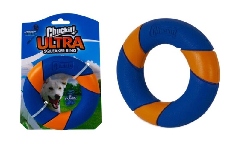 Chuckit Ultra Squeaker Ring Dog Toy